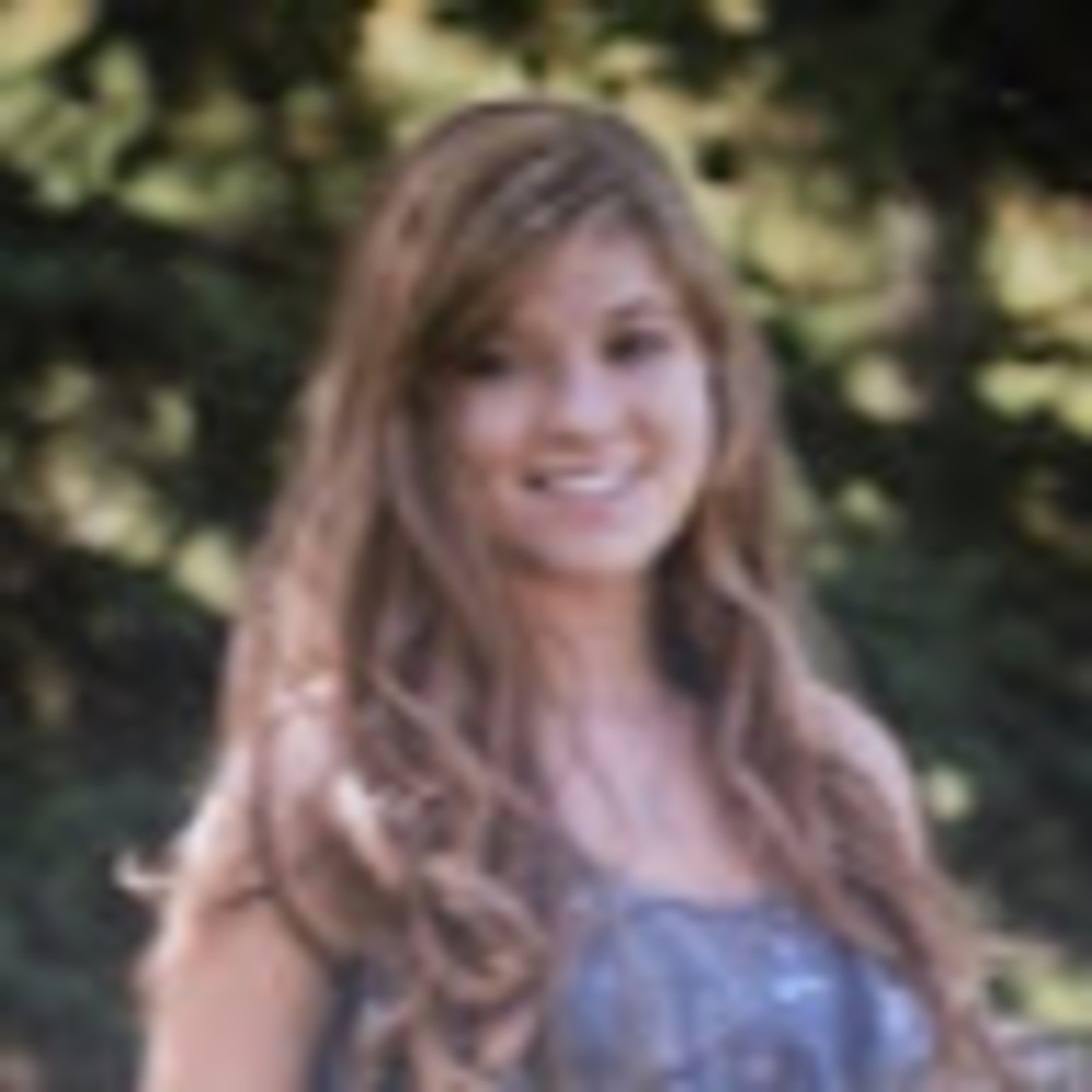 Meet your Posher, Danielle
